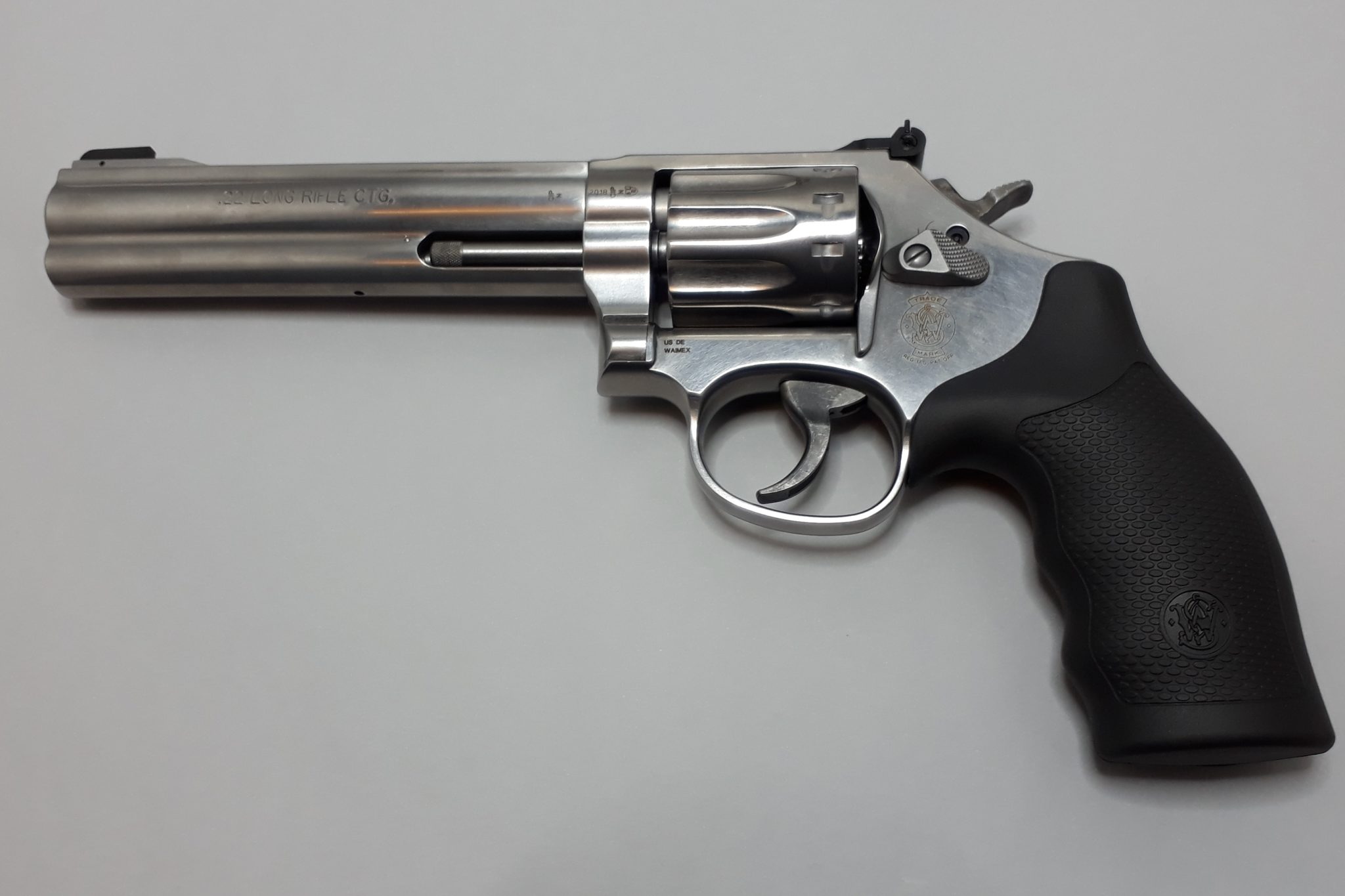 Revolver S&W 617-6-image